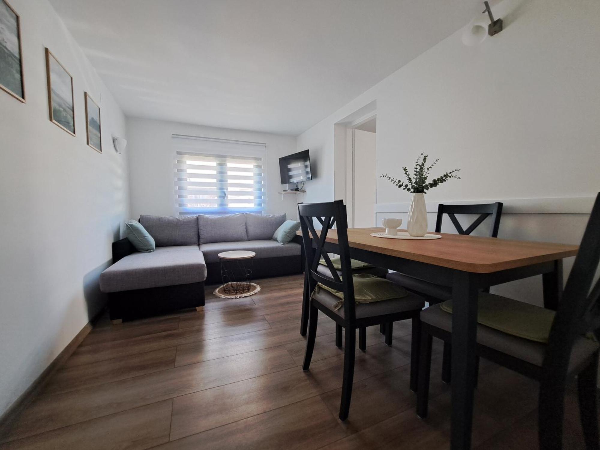 Apartman Luma Госпич Экстерьер фото