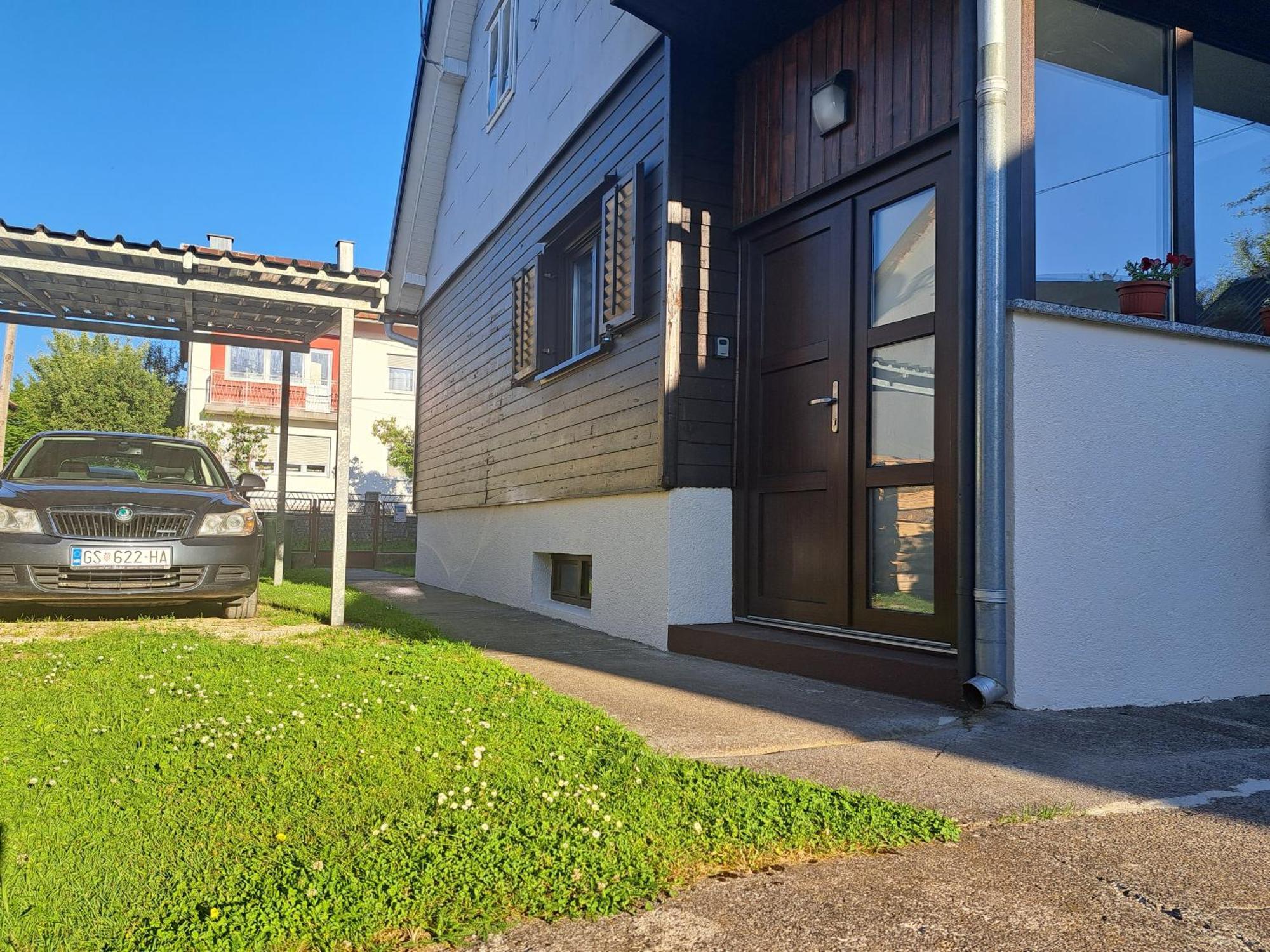 Apartman Luma Госпич Экстерьер фото
